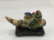 Load image into Gallery viewer, Mandarine Duck on Lotus 1.5" (porcelain)