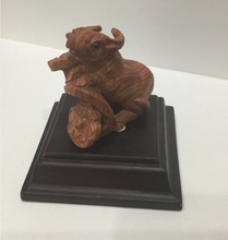 Load image into Gallery viewer, Wooden Animal Horoscope with Ru Yi