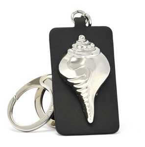 CONCH SHELL KEYCHAIN