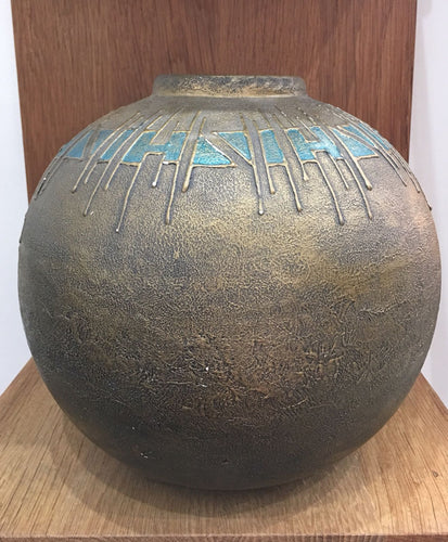 Round Vase Metallic Brass Colour